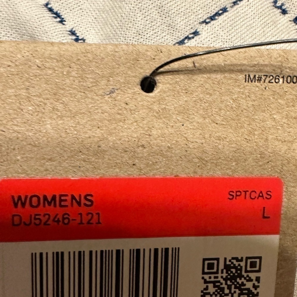 Nike Tech Pack Therma Team USA Paraolympic Jacket Womens size DJ5246-121 - Picture 3 of 13